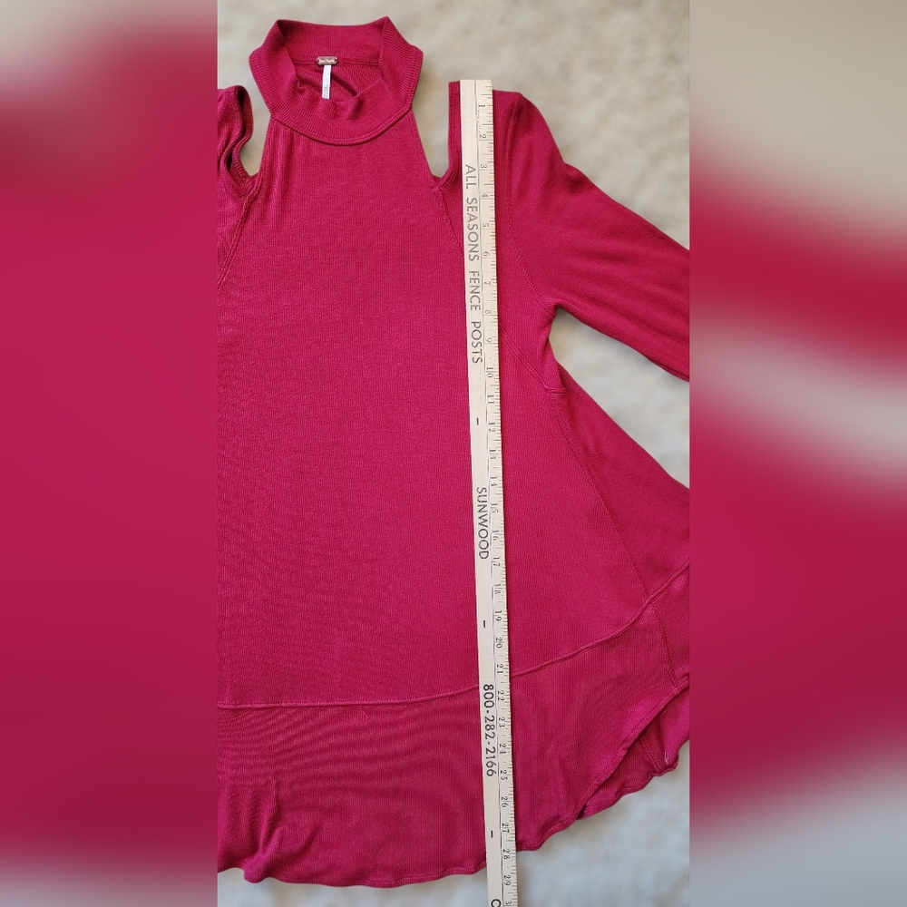 Free People XS Cold Shoulder Mock Neck Peplum Top Extra Small Boho Sheik - Picture 7 of 10